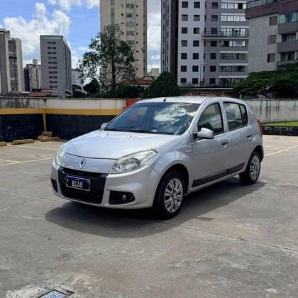RENAULT SANDERO 1.6 EXPRESSION 8V FLEX 4P MANUAL RENAULT SANDERO 1.6 EXPRESSION 8V FLEX 4P MANUAL